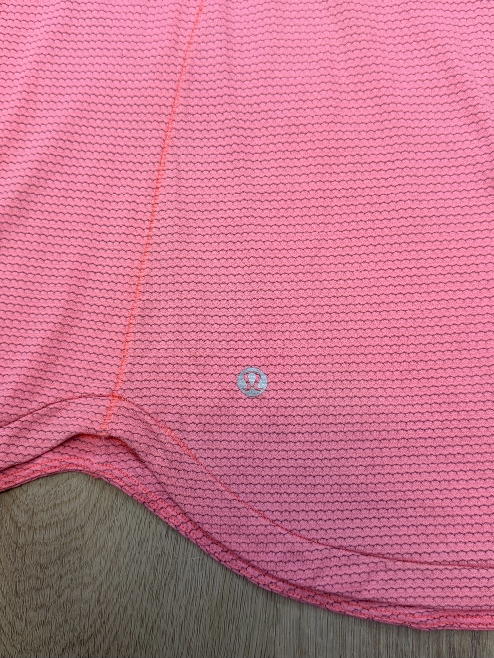 lululemon athletica Bright Pink Micro Stripw Short Sleeve Top - Picture 4 of 4